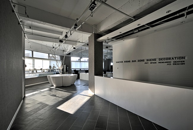 辦公室裝修硬裝基礎(chǔ)設(shè)施完成后，怎么搭配軟裝呢？