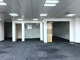 虹橋國際商務廣場辦公室裝修