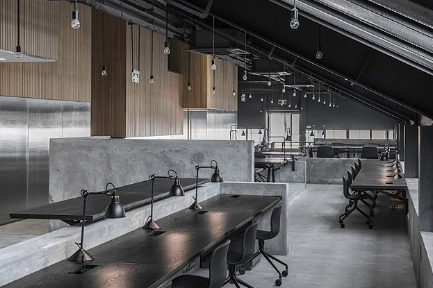 上海浦東區(qū)工業(yè)風(fēng)辦公室裝修效果圖