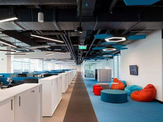 選擇好的裝修公司可以節(jié)約不少辦公室裝修成本