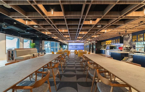 上海黃浦區(qū)實(shí)業(yè)集團(tuán)辦公室裝修效果圖